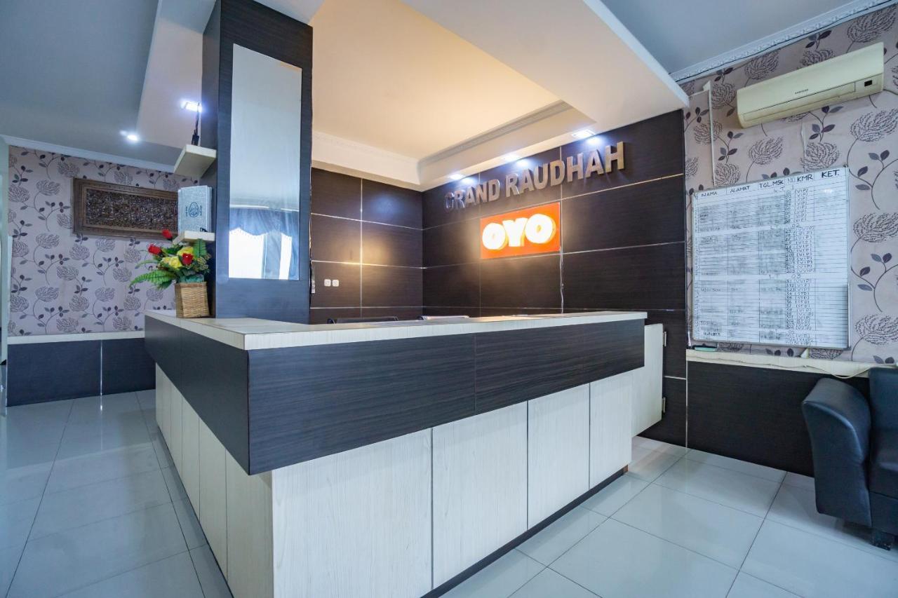 Oyo2357大罗哈伊斯兰酒店 雅加达 外观 照片